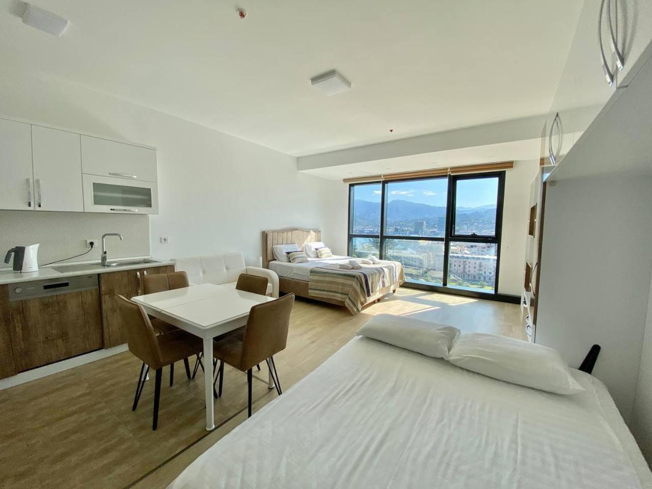 Apartments With Sea And Mountain Views, Portа Batumi Tower المظهر الخارجي الصورة